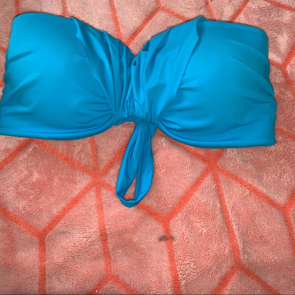 top bathing suit!